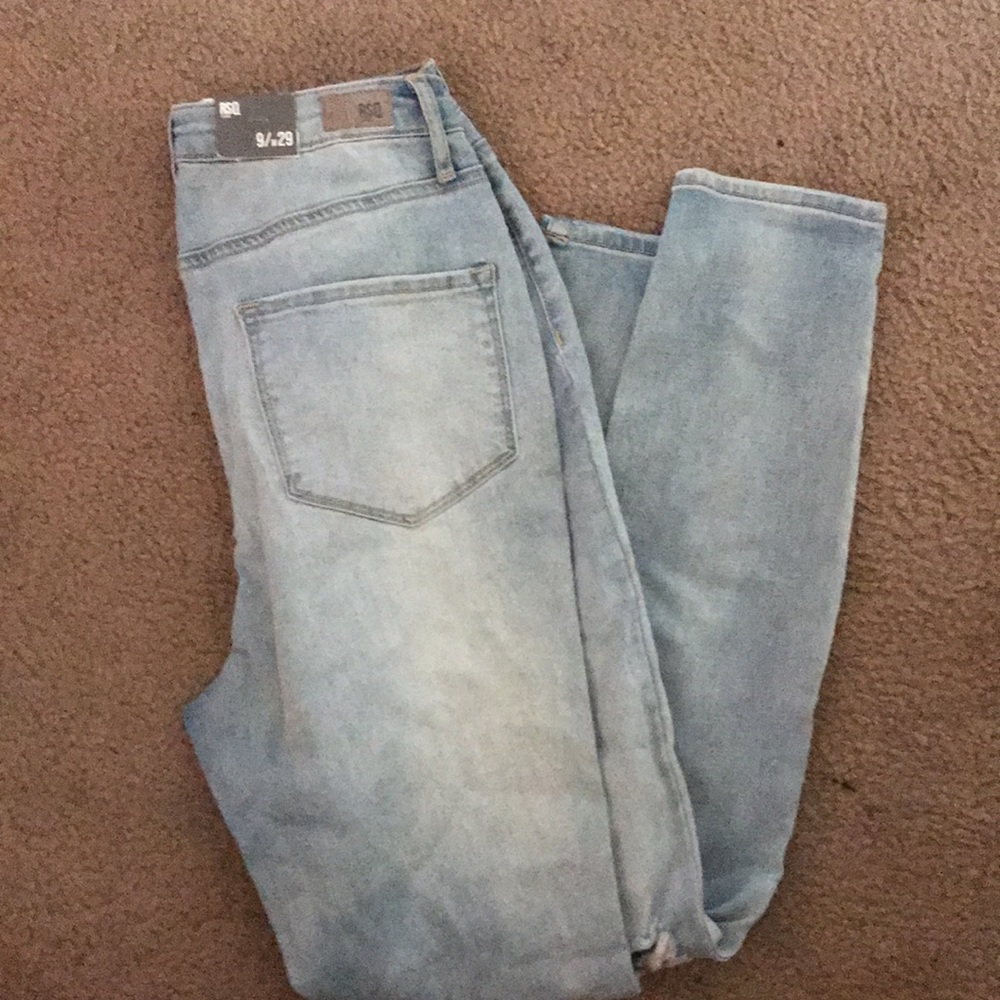 NWT High Rise Jeans - Picture 3 of 4